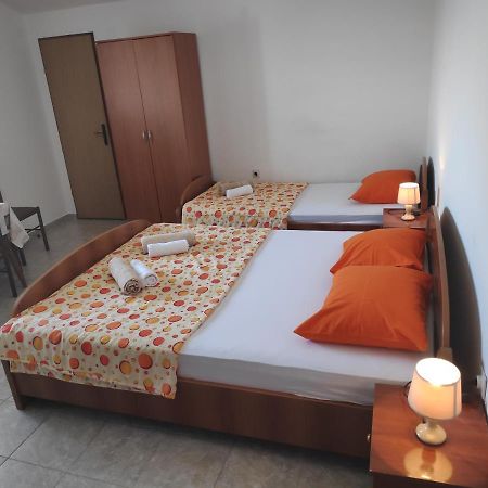 באר Apartmani Vitic מראה חיצוני תמונה