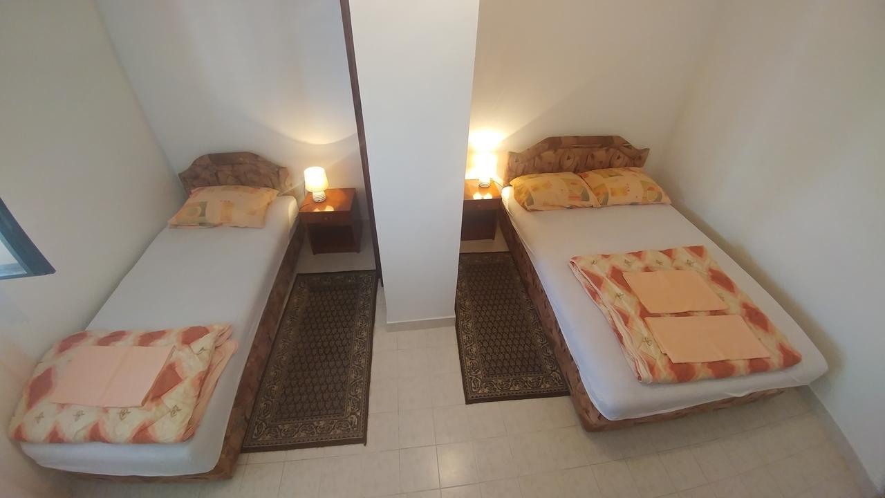 באר Apartmani Vitic מראה חיצוני תמונה