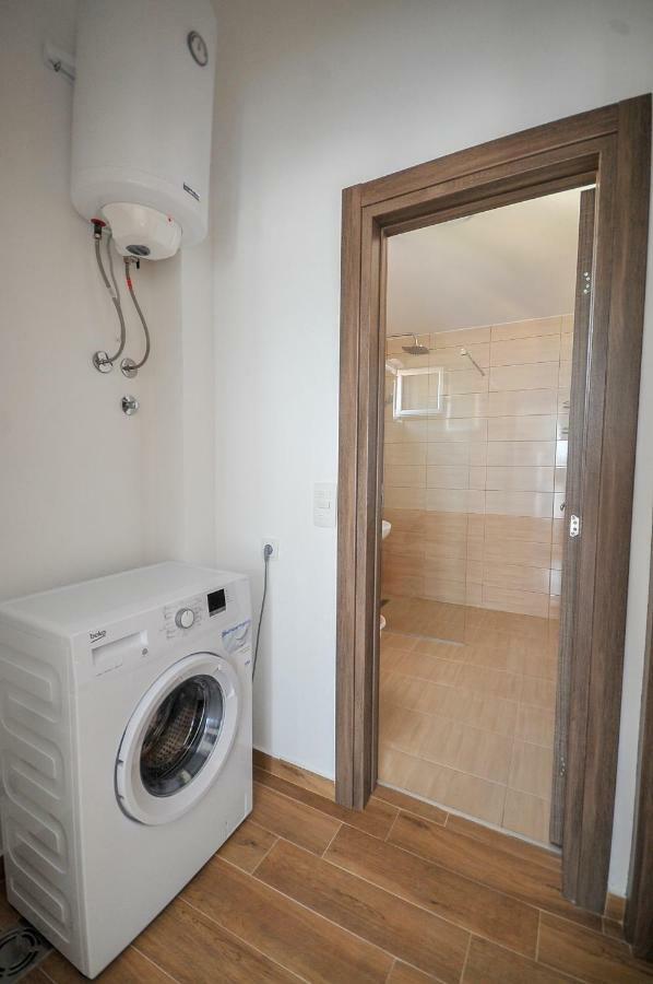 באר Apartmani Vitic מראה חיצוני תמונה