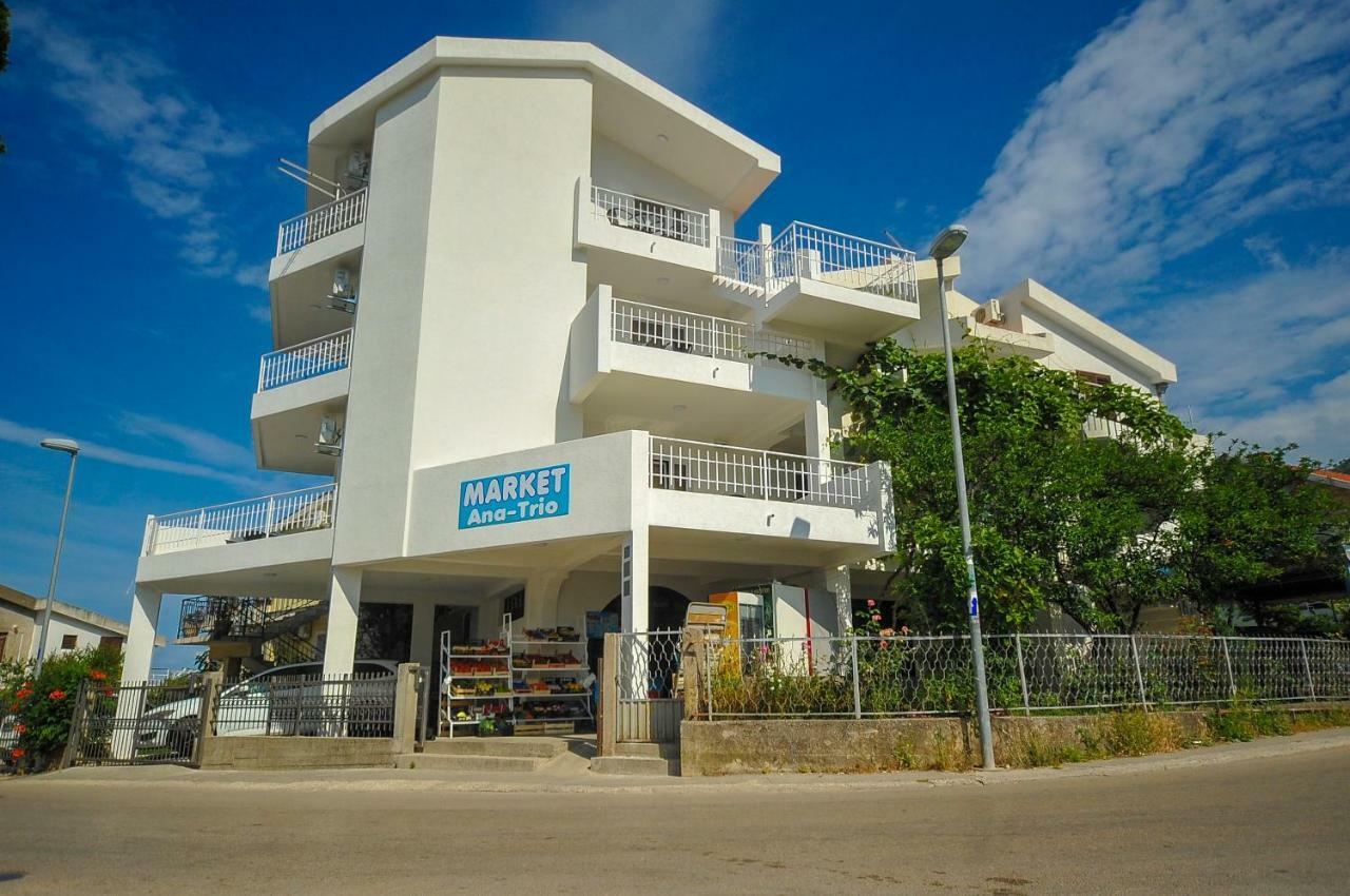 באר Apartmani Vitic מראה חיצוני תמונה