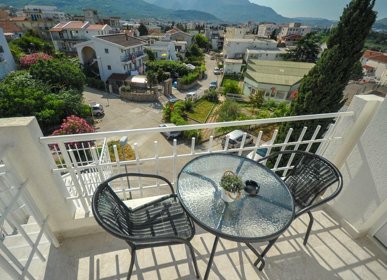 באר Apartmani Vitic מראה חיצוני תמונה